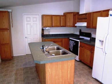 4595 Pleasant Creek Rd, Rogue River, OR 97537 - photo 3