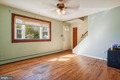 6377 Woodburn Ave, Elkridge, MD 21075 - photo 5