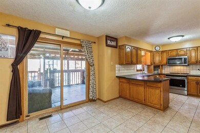 4913 Merced St, Des Moines, IA 50310 - photo 6