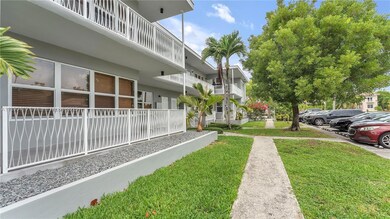 1905 Calais Dr unit 5, Miami Beach, FL 33141 - photo 3