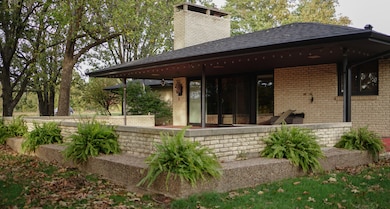 F109E20A-8816-49CE-90F7-708D5FF62D0C 2