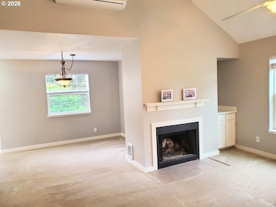 Living Room/Dining Room