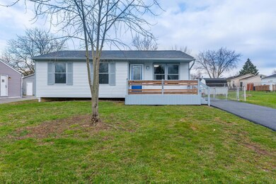 5229 Cherry Creek Pkwy S, Columbus, OH 43228 - photo 2