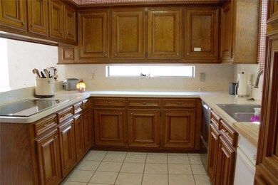 7222 Birchtree Forest Dr, Houston, TX 77088 - photo 4