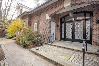 63 Coggeshall Ave, Newport, RI 02840 - photo 4