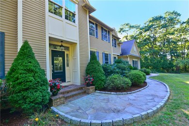 34 Kayla Ricci Way, Saunderstown, RI 02874 - photo 3