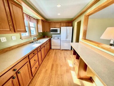 385 N Maple St, Lancaster, OH 43130 - photo 5