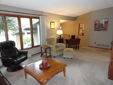 10867 Butternut St NW, Coon Rapids, MN 55448 - photo 7