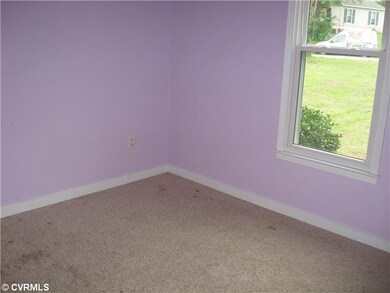 5719 Huntingcreek Dr, North Chesterfield, VA 23237 - photo 7