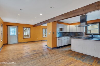 P1273229