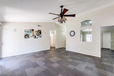 10706 E Florian Ave, Mesa, AZ 85208 - photo 3