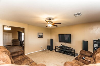 711 S. Porter Routh Pl Vail, AZ (03126)-