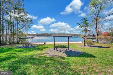 109 Constitution Blvd, Locust Grove, VA 22508 - photo 4