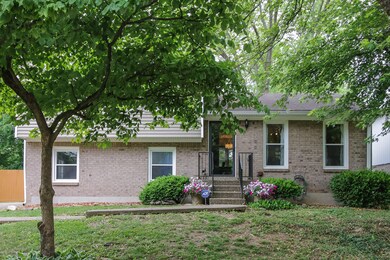 8710-Bristol-Oaks-Ct-01