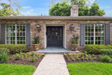 10215 Pine Forest Rd, Houston, TX 77042 - photo 2