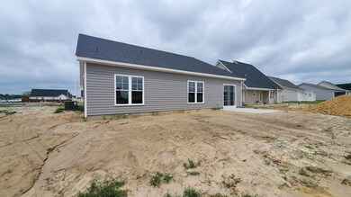 3929 Pensacola Dr, Hope Mills, NC 28348 - photo 2