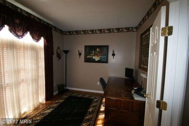 3355 Prince Edward Dr, White Plains, MD 20695 - photo 6