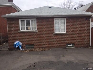 521 17th St, Niagara Falls, NY 14301 - photo 2