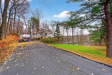 110 Laurel Hill Rd, Croton On Hudson, NY 10520 - photo 2