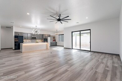 42-web-or-mls-Maple-42