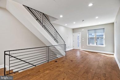 1711 W Seybert St, Philadelphia, PA 19121 - photo 5