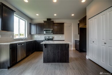 9564 Tyler Terrace Ct SE, Yelm, WA 98597 - photo 7