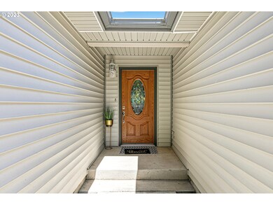 1038 Diamond St, Springfield, OR 97477 - photo 4