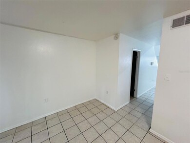 3912 Crayrich Cir unit 305, Orlando, FL 32839 - photo 7