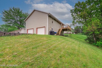 1609 Summit View Dr-04