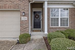 1704 Preston Centre Dr, Fenton, MO 63026 - photo 4