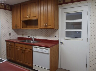 714 6th St, Findlay, OH 45840 - photo 3