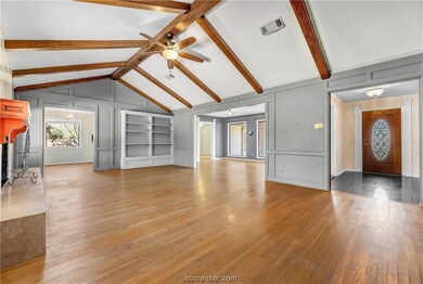 1800 Shadowwood Dr, College Station, TX 77840 - photo 3