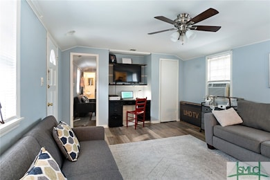 9 E Gordon St unit Upper Carriage House, Savannah, GA 31401 - photo 3