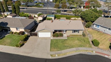 7527 Sutton Ln, Dublin, CA 94568 - photo 5