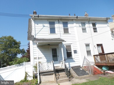 201 W Ashland Ave, Glenolden, PA 19036 - photo 3