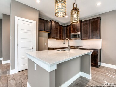 1434 E Sandalwood Ln, San Antonio, TX 78209 - photo 7