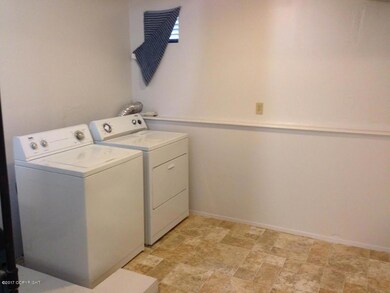 6613 Donna Dr unit B, Anchorage, AK 99504 - photo 4