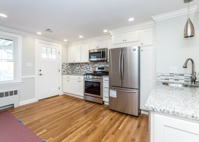 109 Bright St unit 2, Waltham, MA 02453 - photo 4