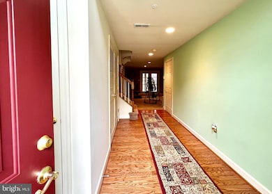 6 Chippewa Ct, Silver Spring, MD 20906 - photo 3