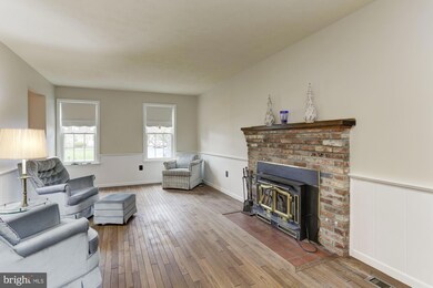 15308 Donna Dr, Silver Spring, MD 20905 - photo 4