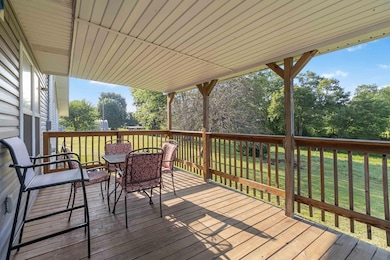 181 Little Arthur Ridge Rd, East Bernstadt, KY 40729 - photo 6