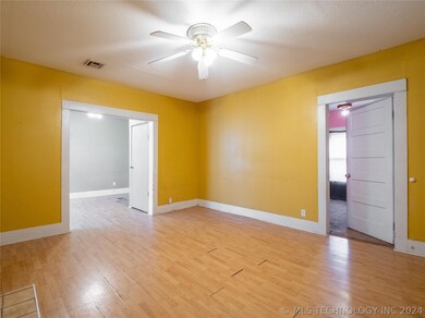 421 W Adams Ave, McAlester, OK 74501 - photo 7