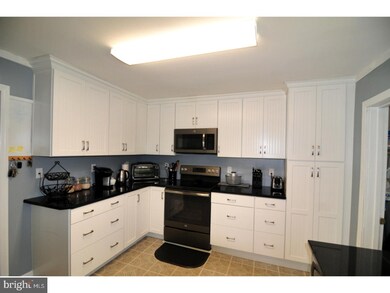 928 Clayton St, New Castle, DE 19720 - photo 2