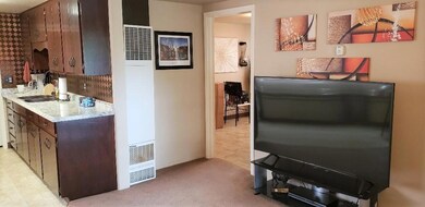 610 SE 10th St, Grants Pass, OR 97526 - photo 6