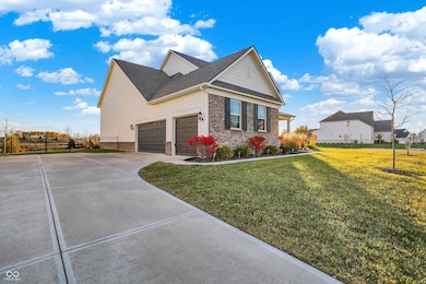 2643 Paperbark Creek Dr, Westfield, IN 46074 - photo 3