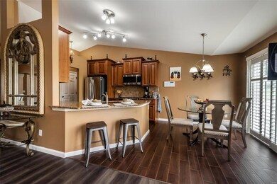 Breakfast room and kitchen can join in on the ente