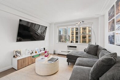 340 E 80th St unit 17D, New York, NY 10075 - photo 4