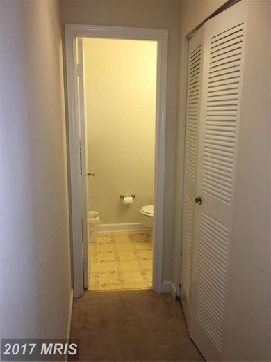 9300 Jarrett Ct, Montgomery Village, MD 20886 - photo 7