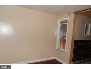 2406 Howell St, Camden, NJ 08105 - photo 6