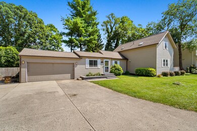 5048 Postlewaite Road-4.jpg-FULL